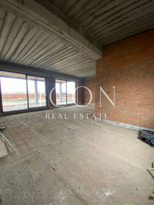 Продаж будинку | 296м² | KM «Тепло», c.Крушинка