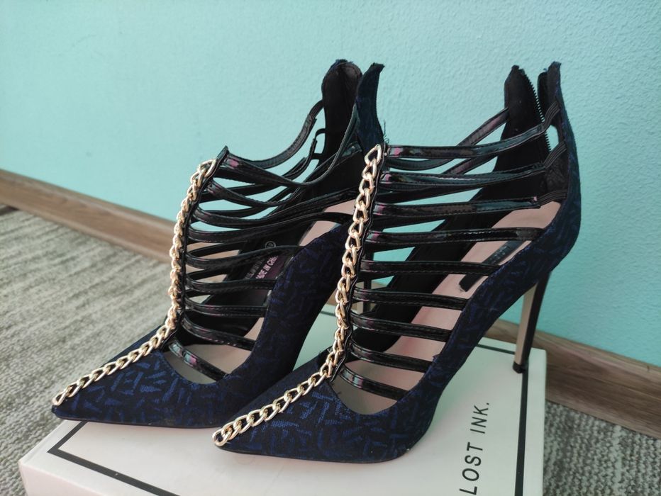 Женские туфли р39