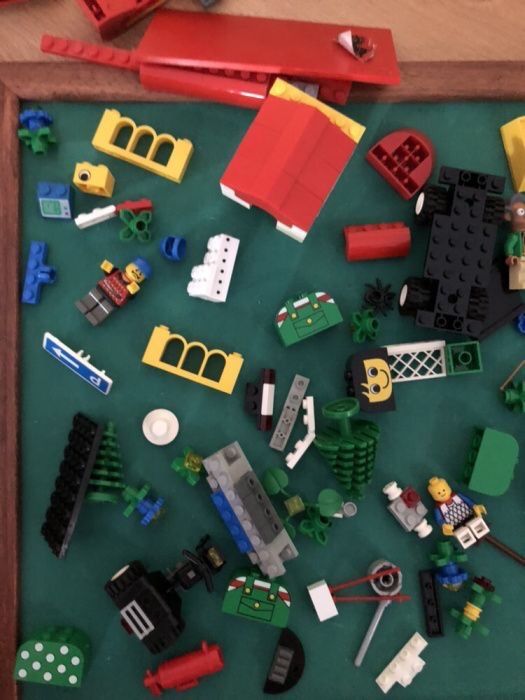 Lego Peças Variadas + Figuras Simpsons + Nave Star Wars + Envio