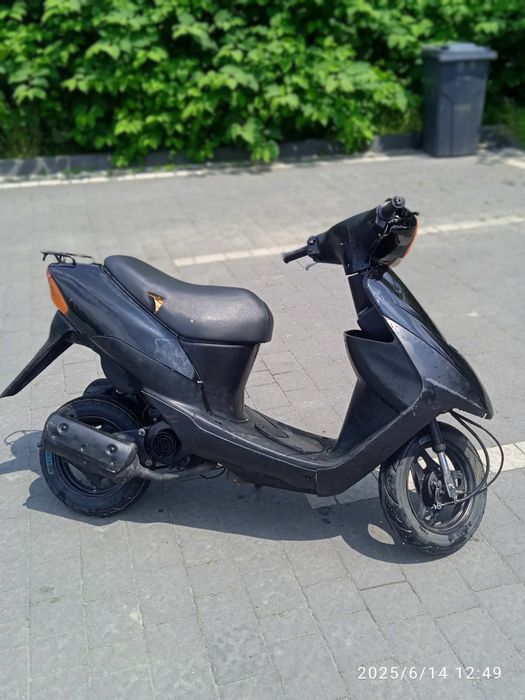 Скутер сузики летс 2 бабочка