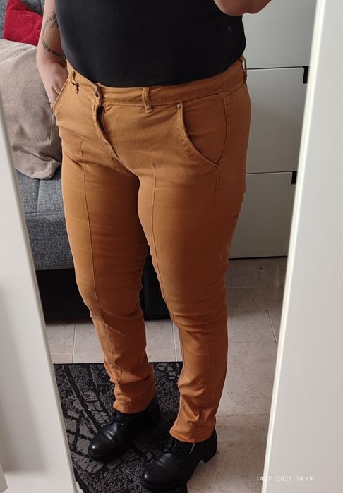 Calças chino da Bershka