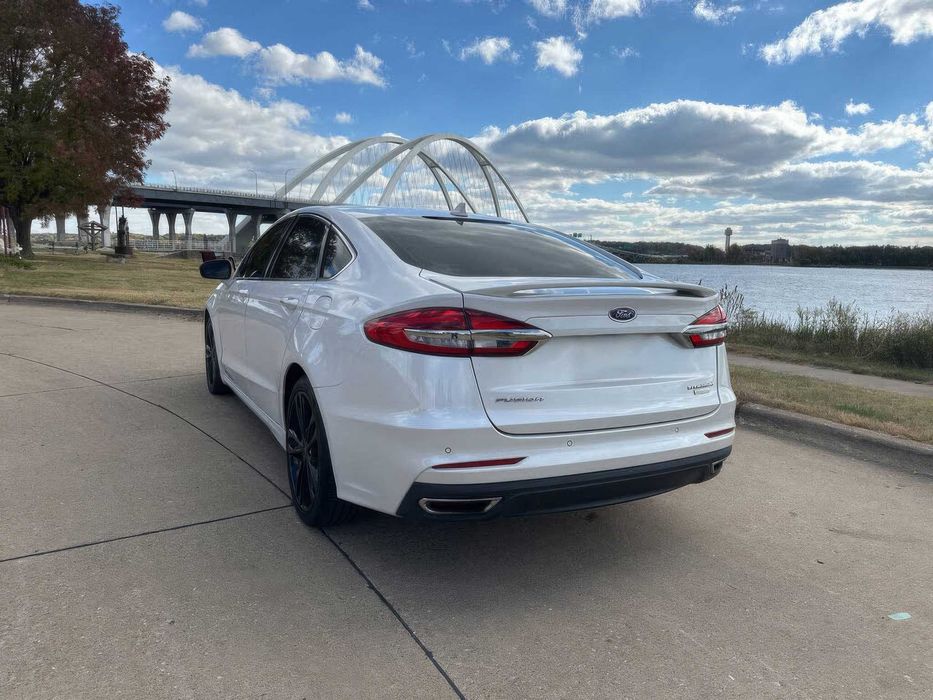 Ford Fusion Titanium      2019
