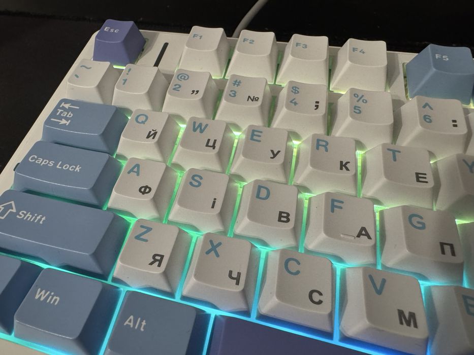 Aula f75 gasket reaper white/purple