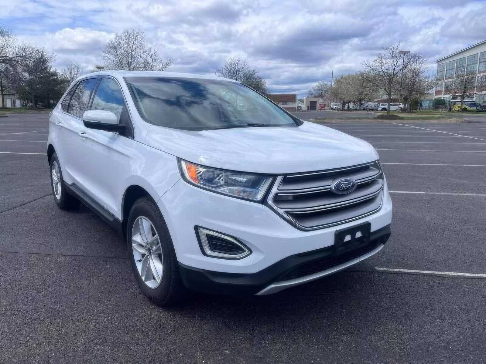 2018   Ford  Edge