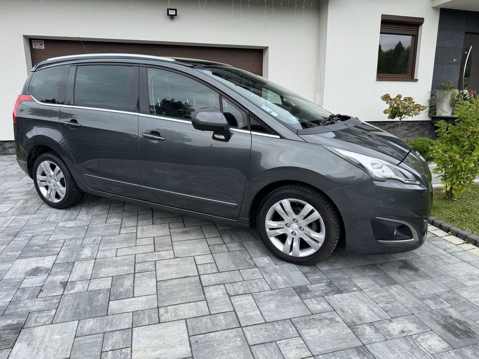 Peugeot 5008/Panorama /1.6 HDI /2014 R/Automat/Lift