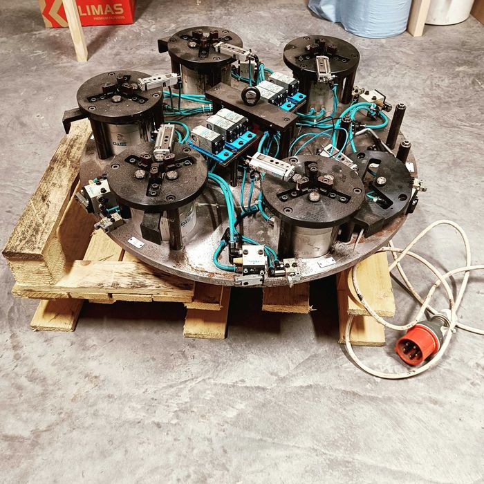 Chwytak FESTO trójszczękowy HGDT-63-A-F-G1