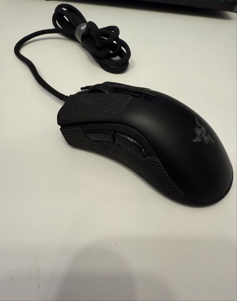 Myszka Gamingowa Razer DeathAdder V2 mini + Steelseries Bungee