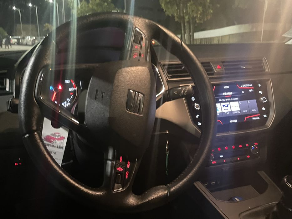 Seat Ibiza 2018 - Como Novo