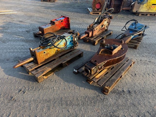 MŁOT hydrauliczny do koparko ładowarki używany