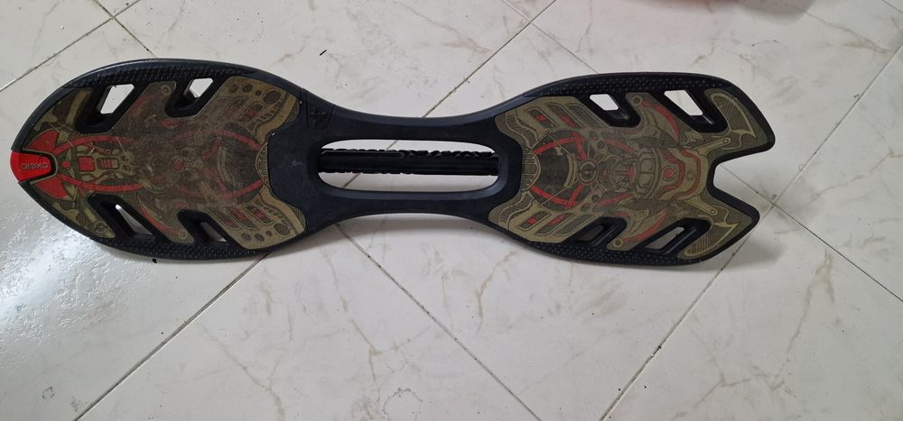 Vendo skate 2 rodas