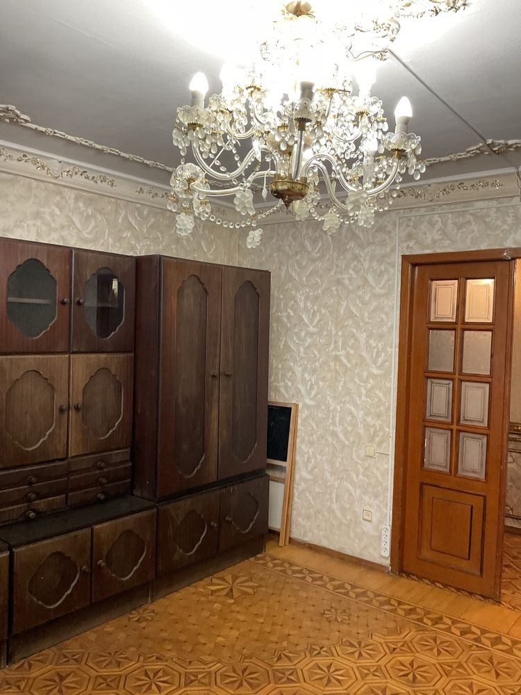 Сдам 3 комн БОЧАРОВА/ Семена Палия можно взрослыми Собаками, детьми