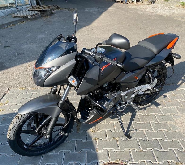 BAJAJ Pulsar 180 в наяності