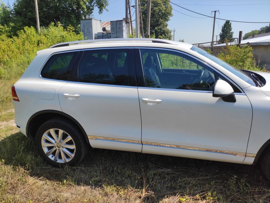 Двері двери дверка дверь двер біла білий Туарег Таурек таурег туарек