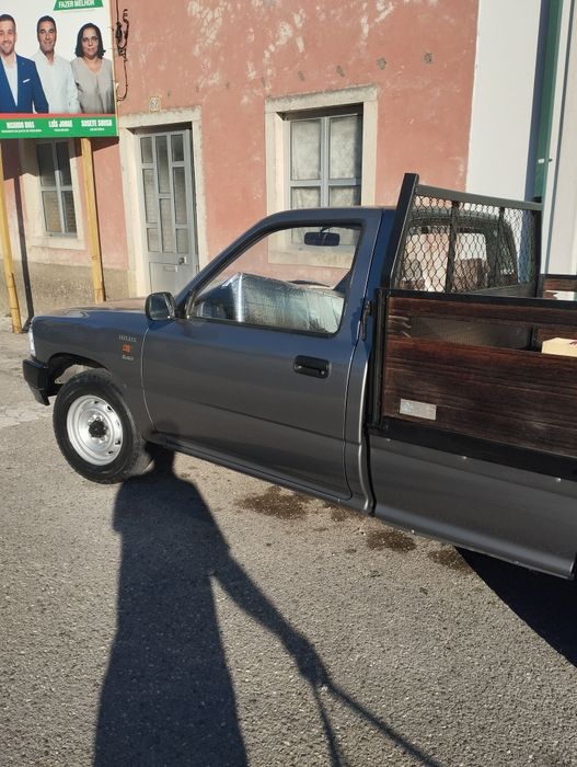 Toyota Hilux 2.4 d