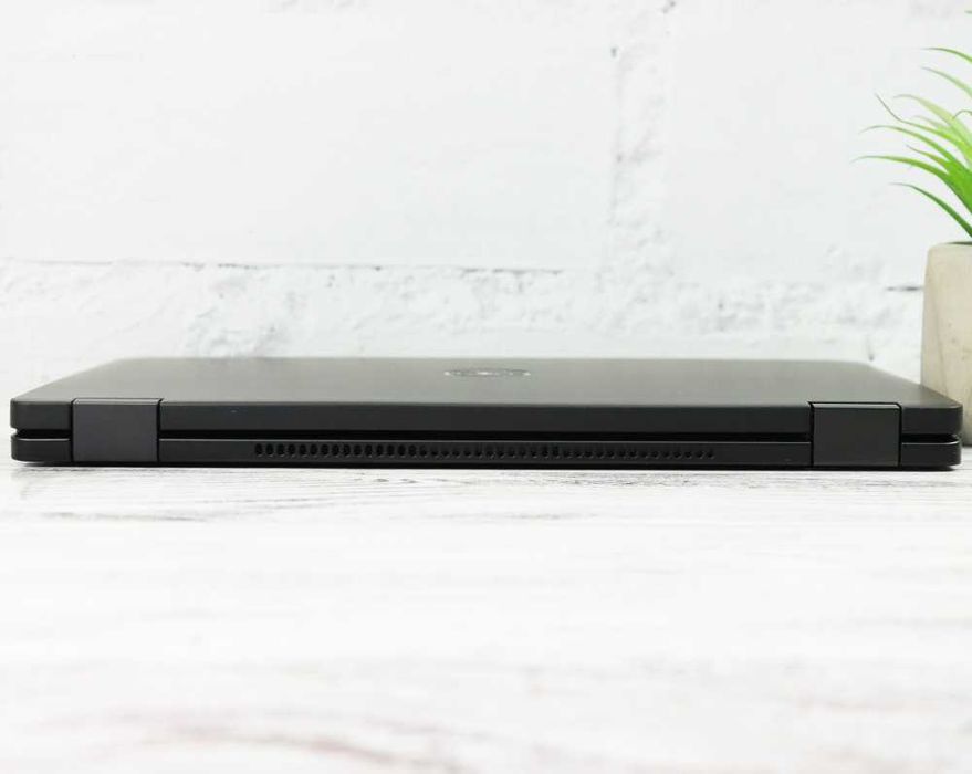 Ноутбук 13.3" Dell Latitude 7389 Intel Core i5-7300U FullHD IPS Уцінка