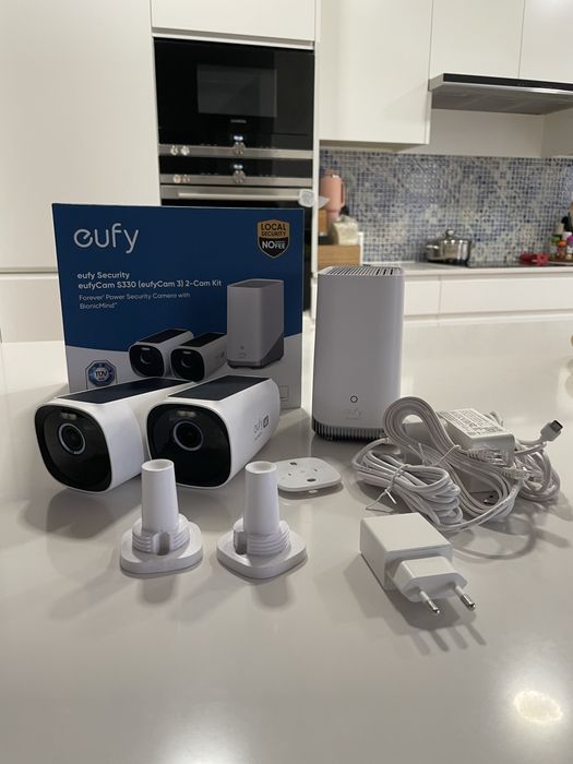 Sistema de vigilancia exterior Eufy S330