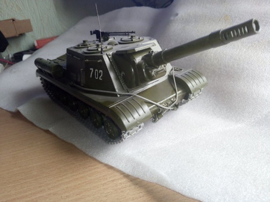 Модель танка КВ-1, КВ-2, ИСУ-152, ИСУ-122 1:30 СССР