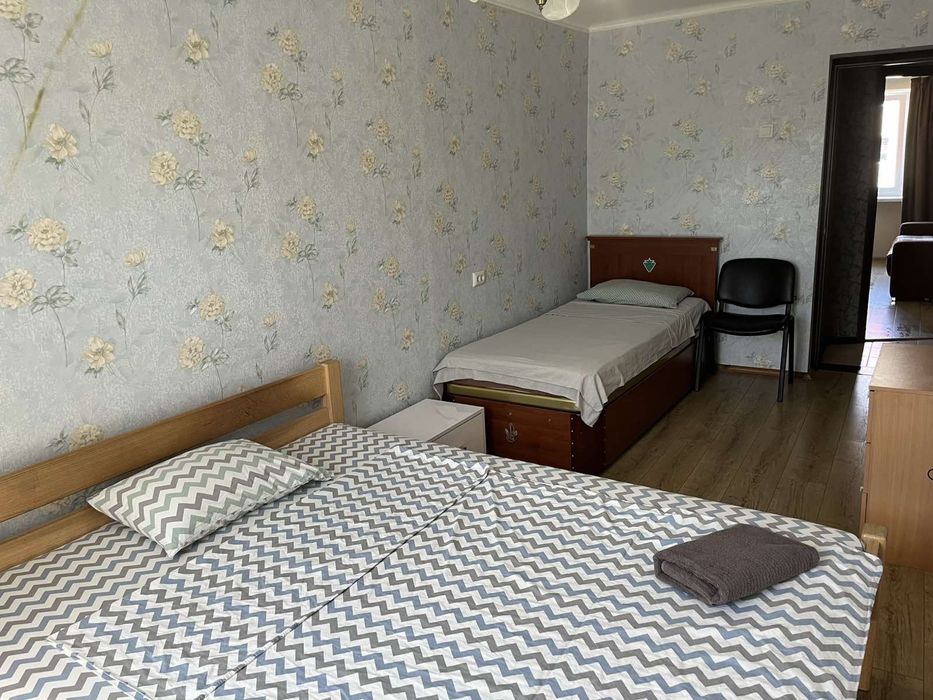 Подобово 2кімн квартира біля Порт Сіті.