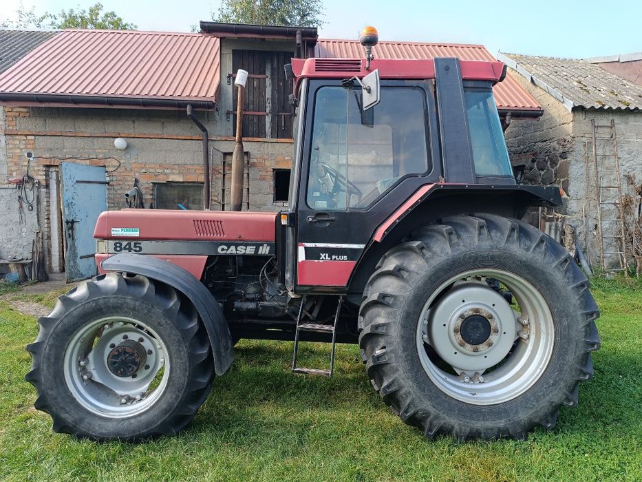 Ciągnik Case 845