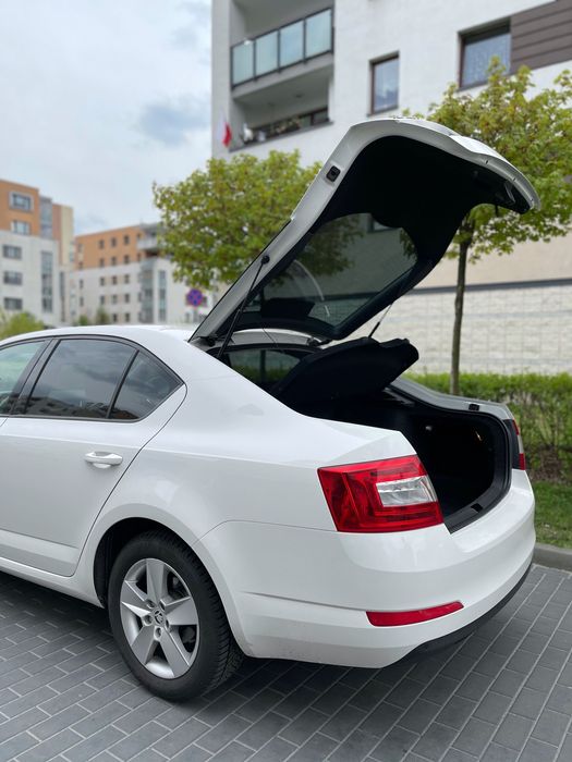 Wynajem Skoda Octavia