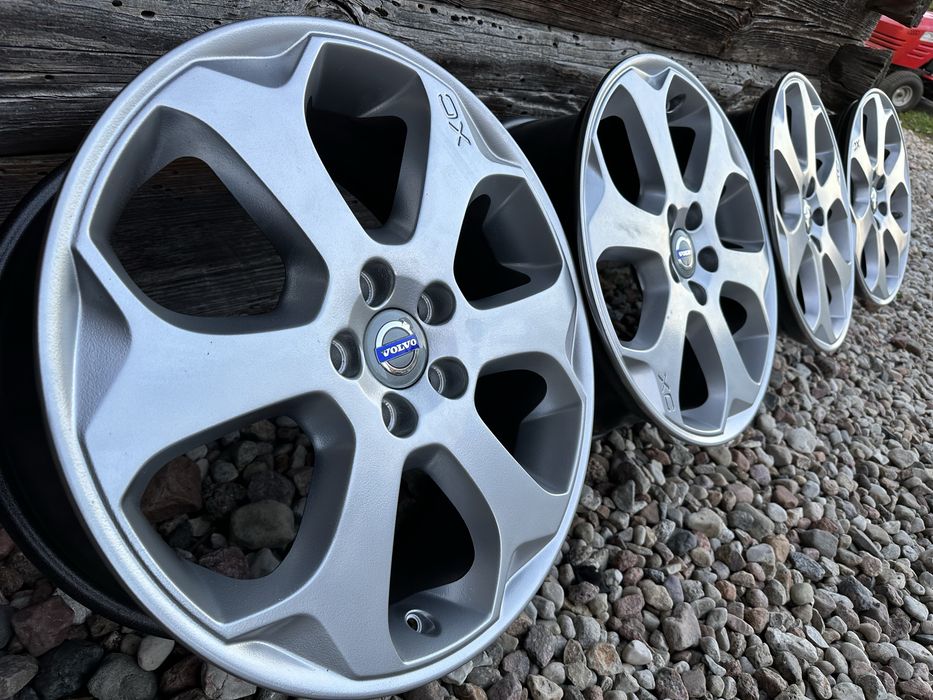 VOLVO XC60 XC70 V60 XC90 kpl koła FELGI 5x108 ET50 FORD PIĘKNE 18”