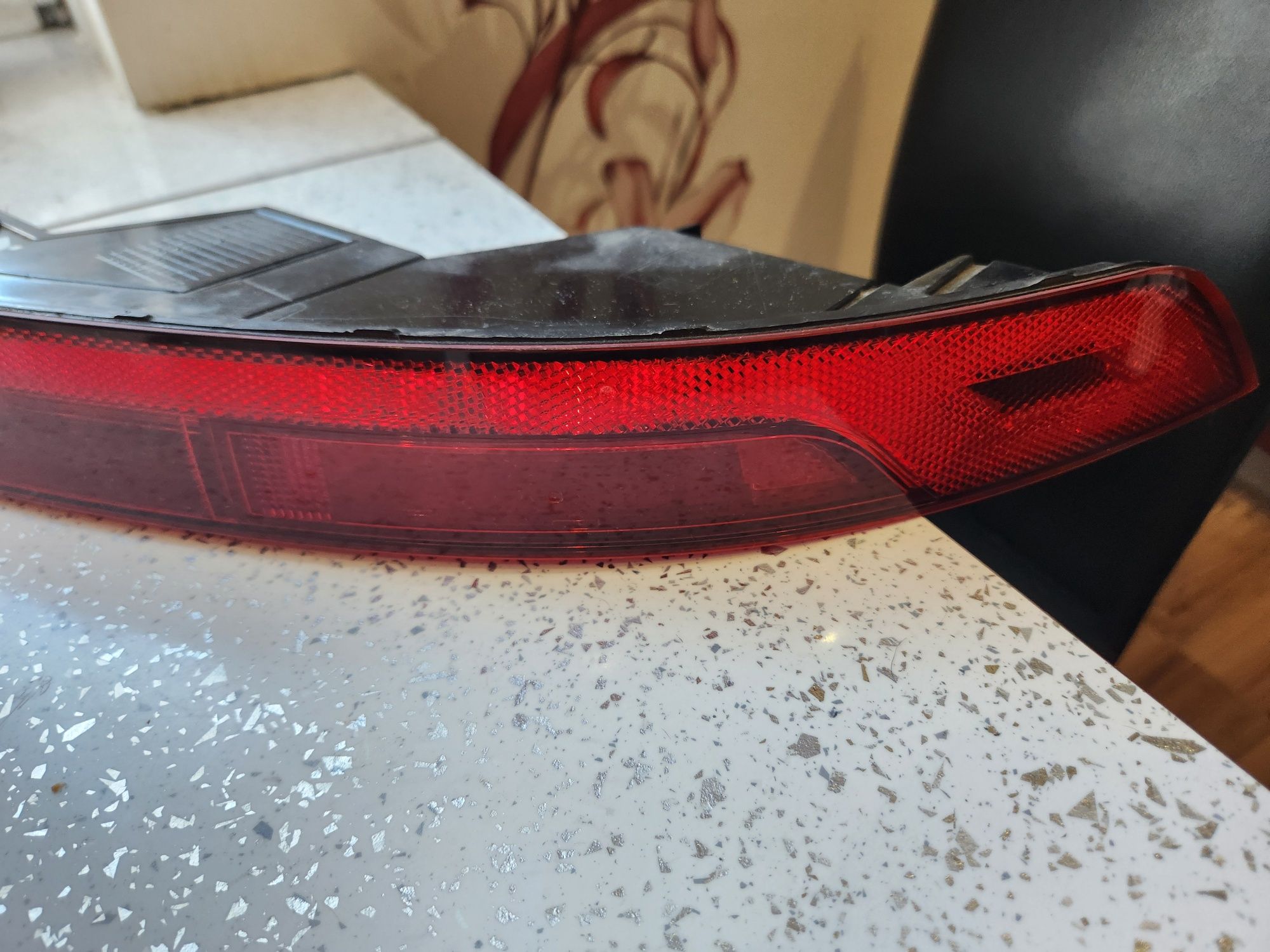 Задній правий ліхтар в бампер Audi Q5 80 A 2017-2020