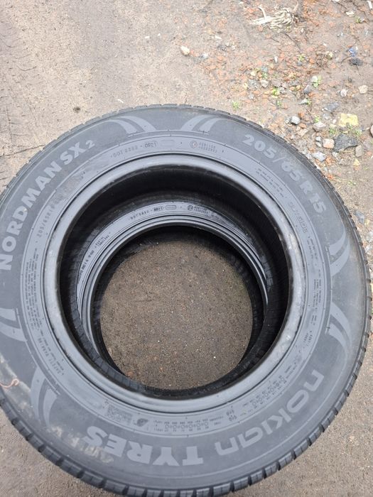 Літні шини 205/65 р15