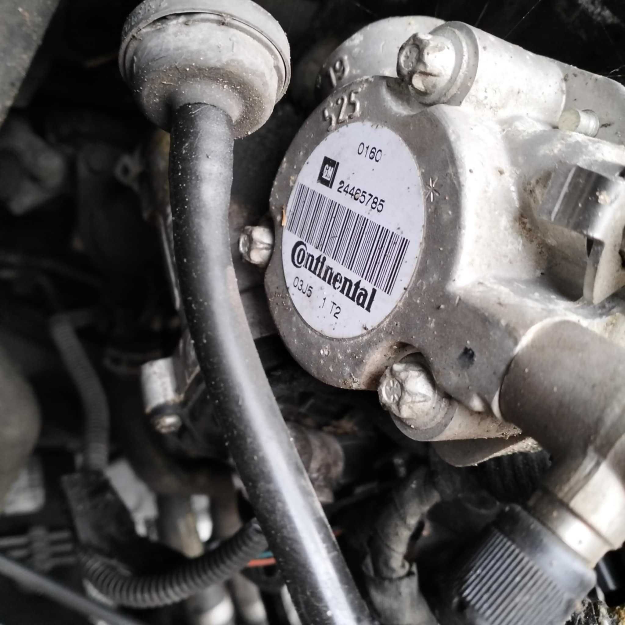 pompa wysokiego ciśnienia wtryskowa 2.2 direct benzyna Opel Vectra C