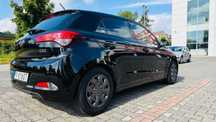 Hyundai i20 Stan Bardzo Dobry film wideo do wglądu Prywatnie
