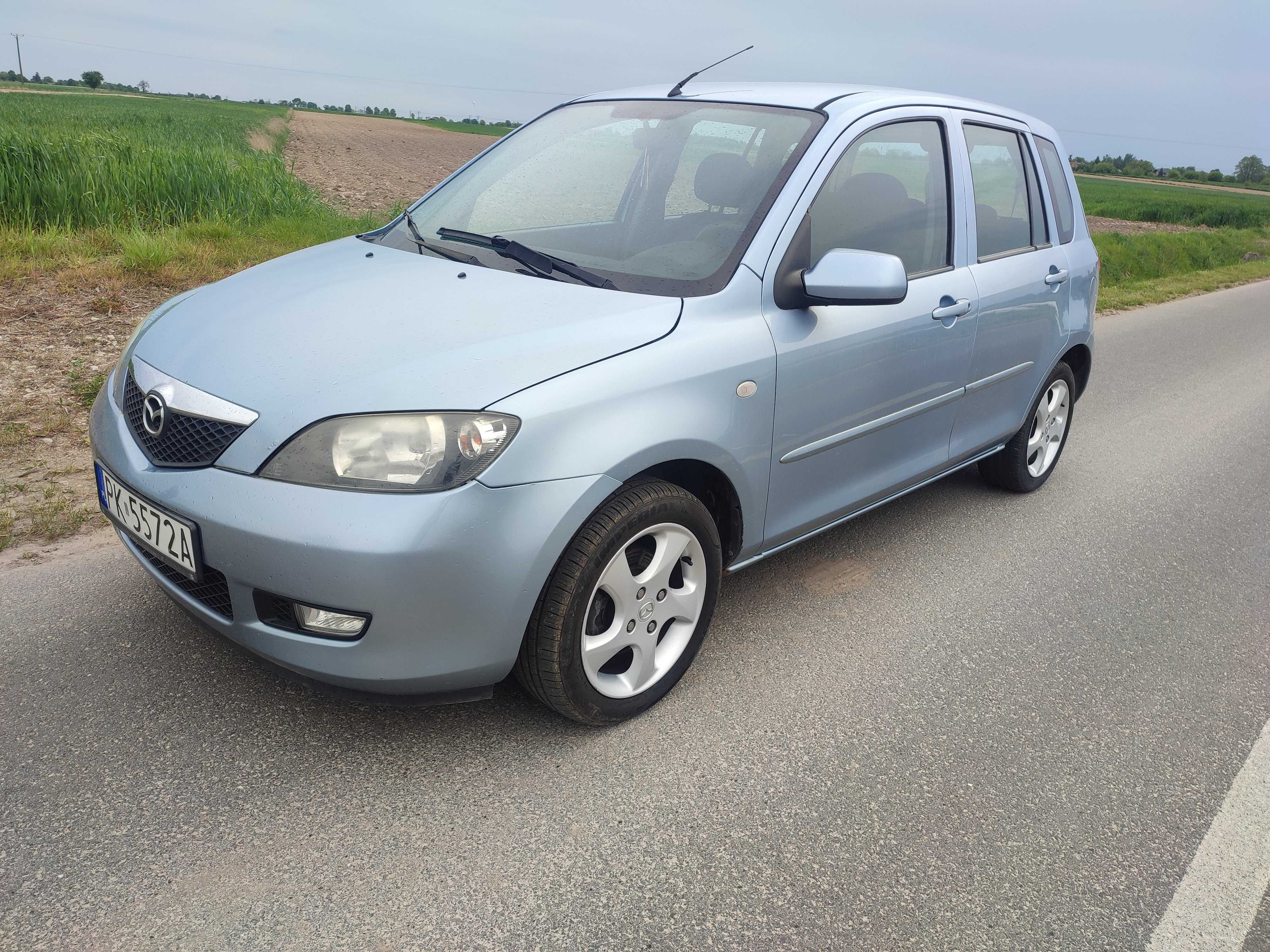 Mazda 2  1,2 benzyna 75 KM 2005 r.  Możliwy KREDYT.