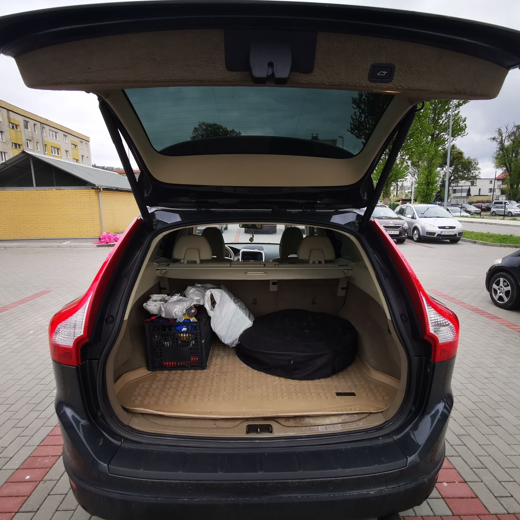 Volvo xc60 3,2 AWD lpg