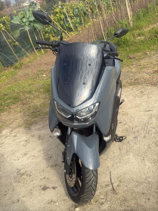 Nmax 125 / 2024 como nova !