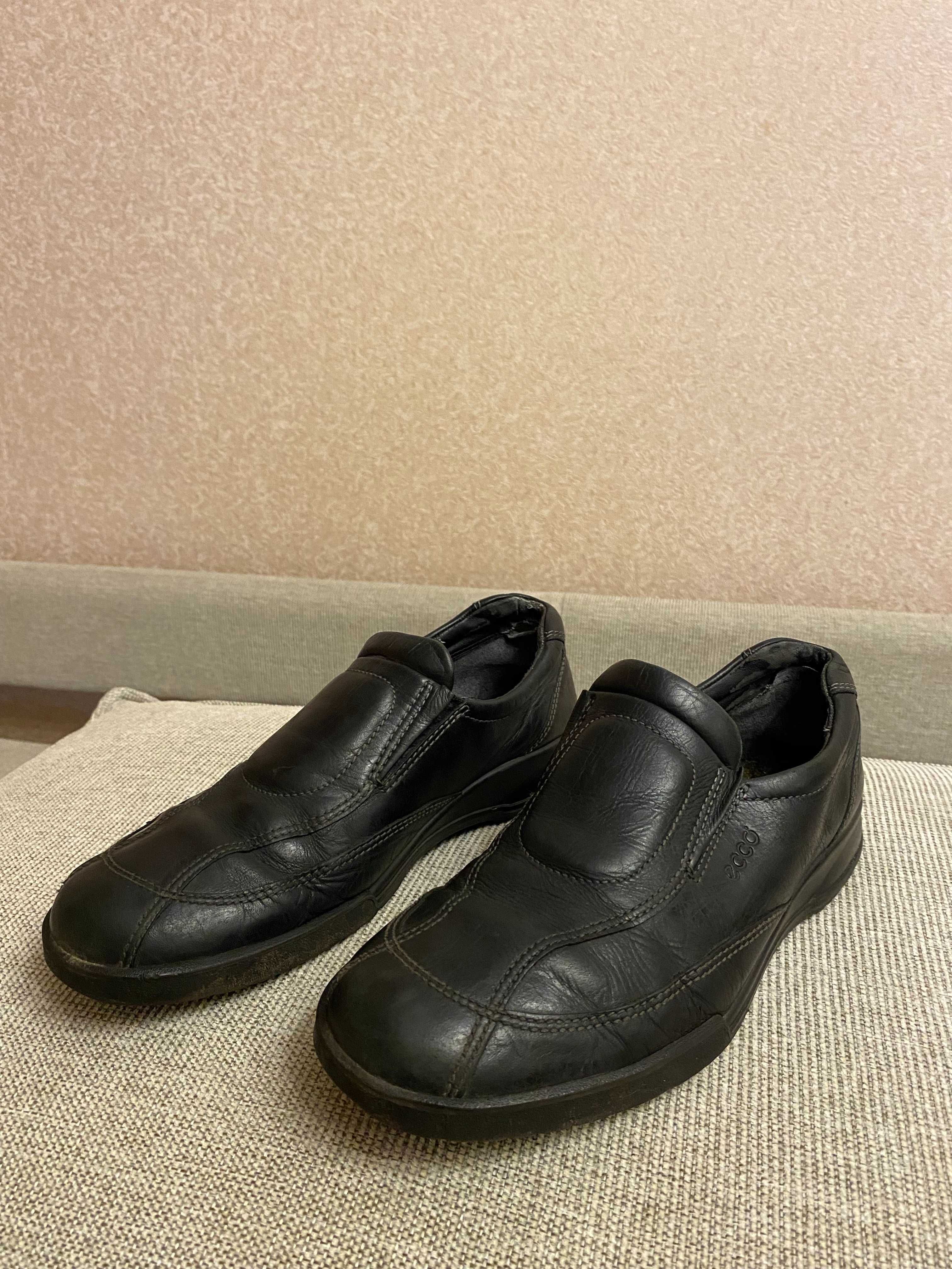 Легендарные мокасины из натуральной кожи, Ecco, 42 р.