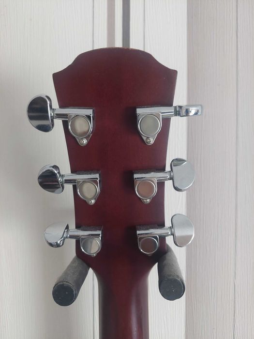 Guitarra acústica Yamaha APX500II