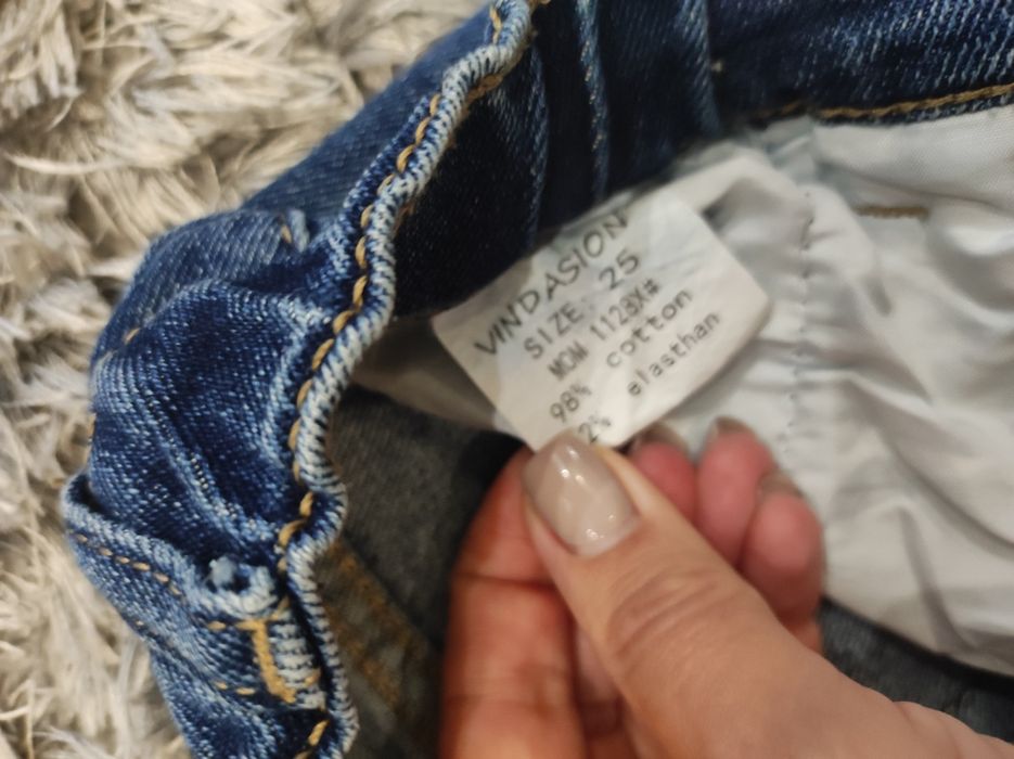 Джинсы для девочек MOM