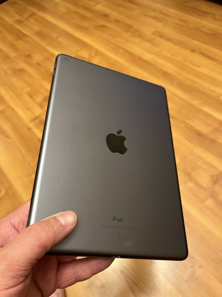 Продаю iPad модель А2197