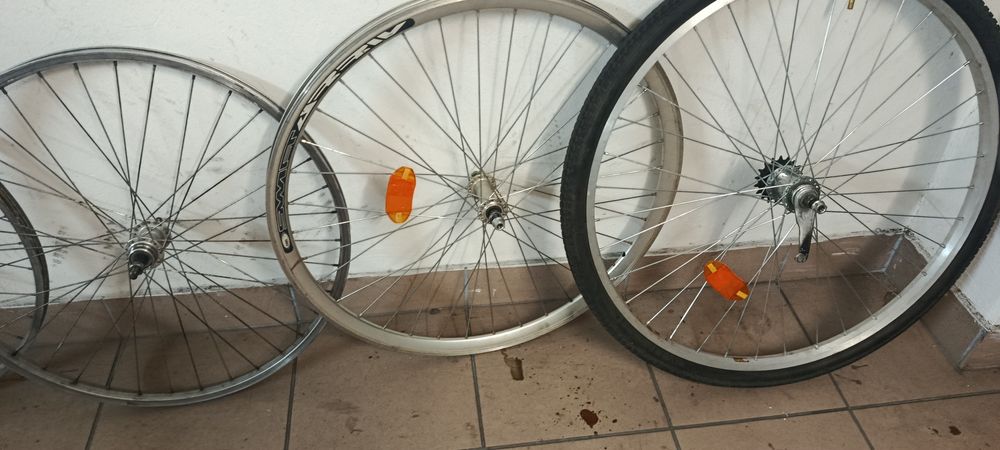 Koła  przód tył 26 - 28 wolnobieg