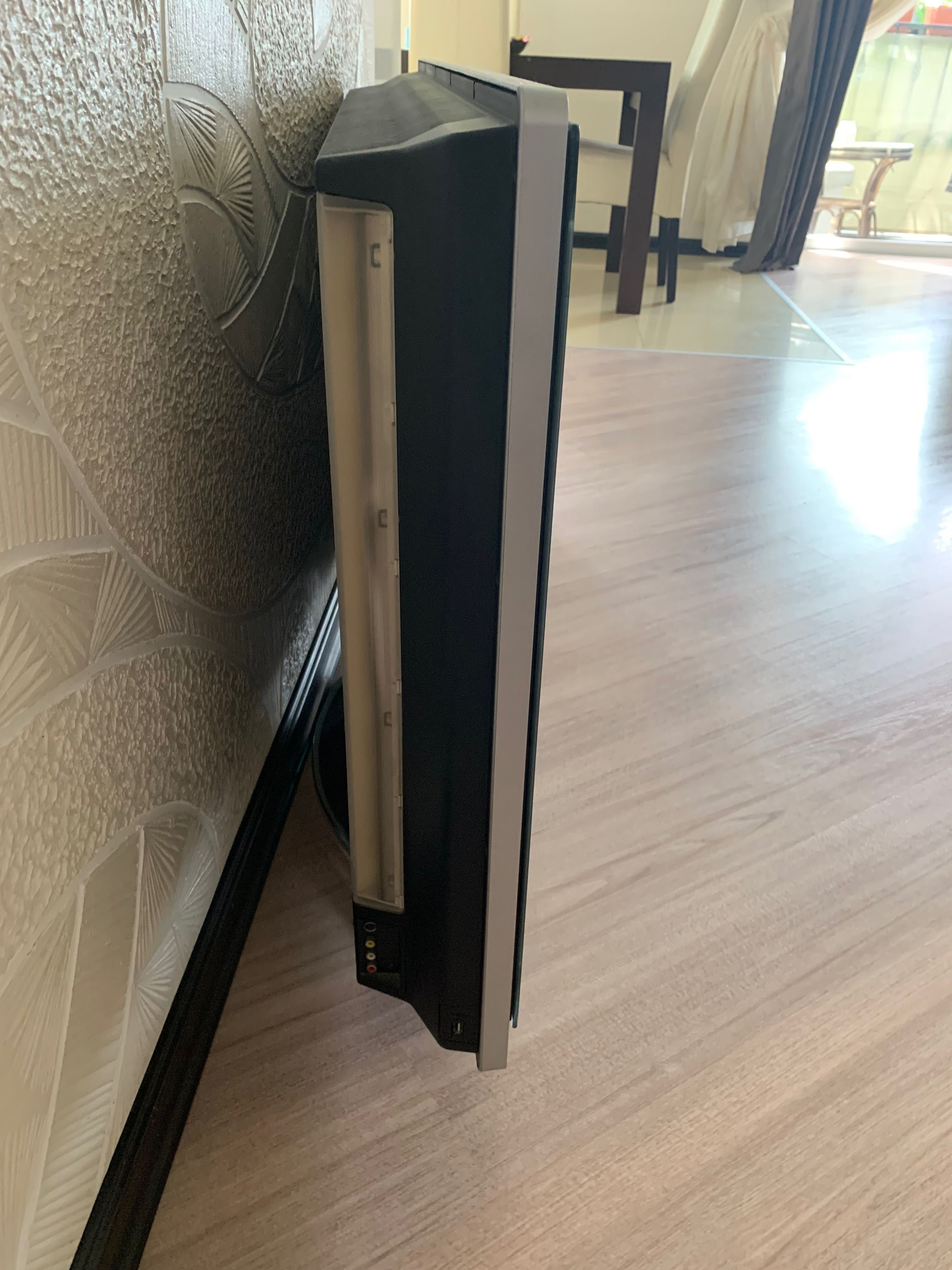 Телевизор Philips 46 диагональ