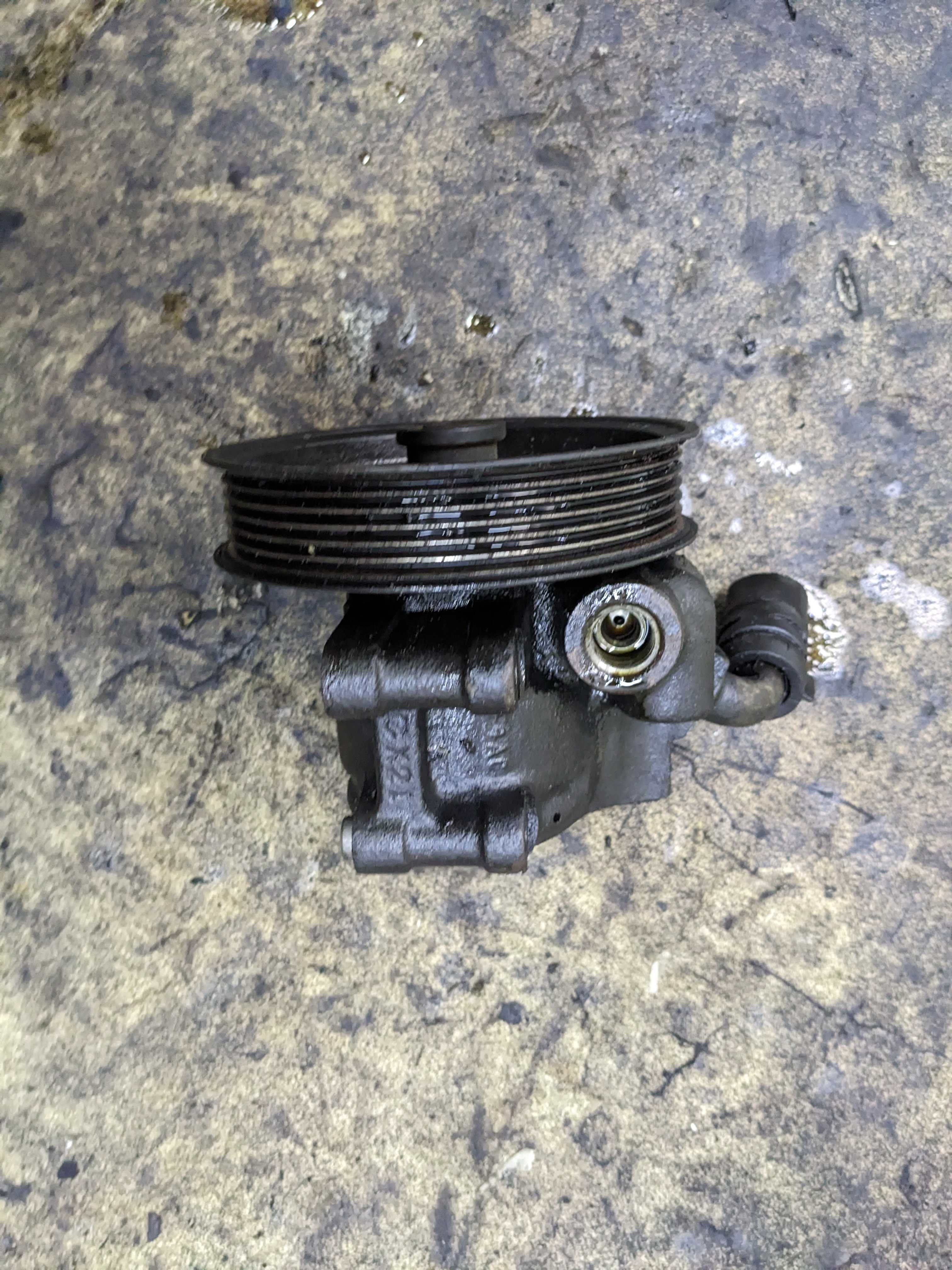 Ford Focus Mk1 1.8 TDDI Pompa Wspomagania