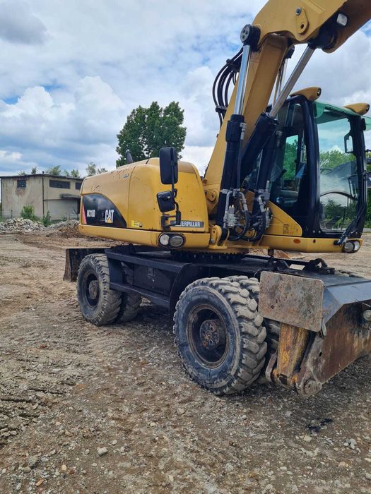 Koparka kołowa Caterpillar M318D CAT polski salon 8000 mth
