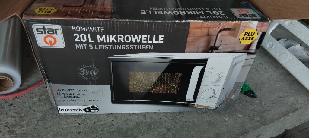 Mikrofala qstar 700w