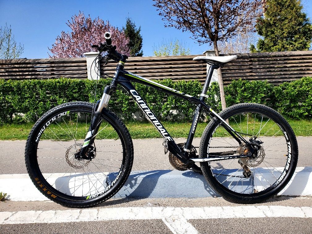 Cannondale Trail 7 Seven крутой спортивный велосипед