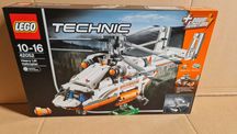 LEGO® 42052 Technic - Śmigłowiec towarowy