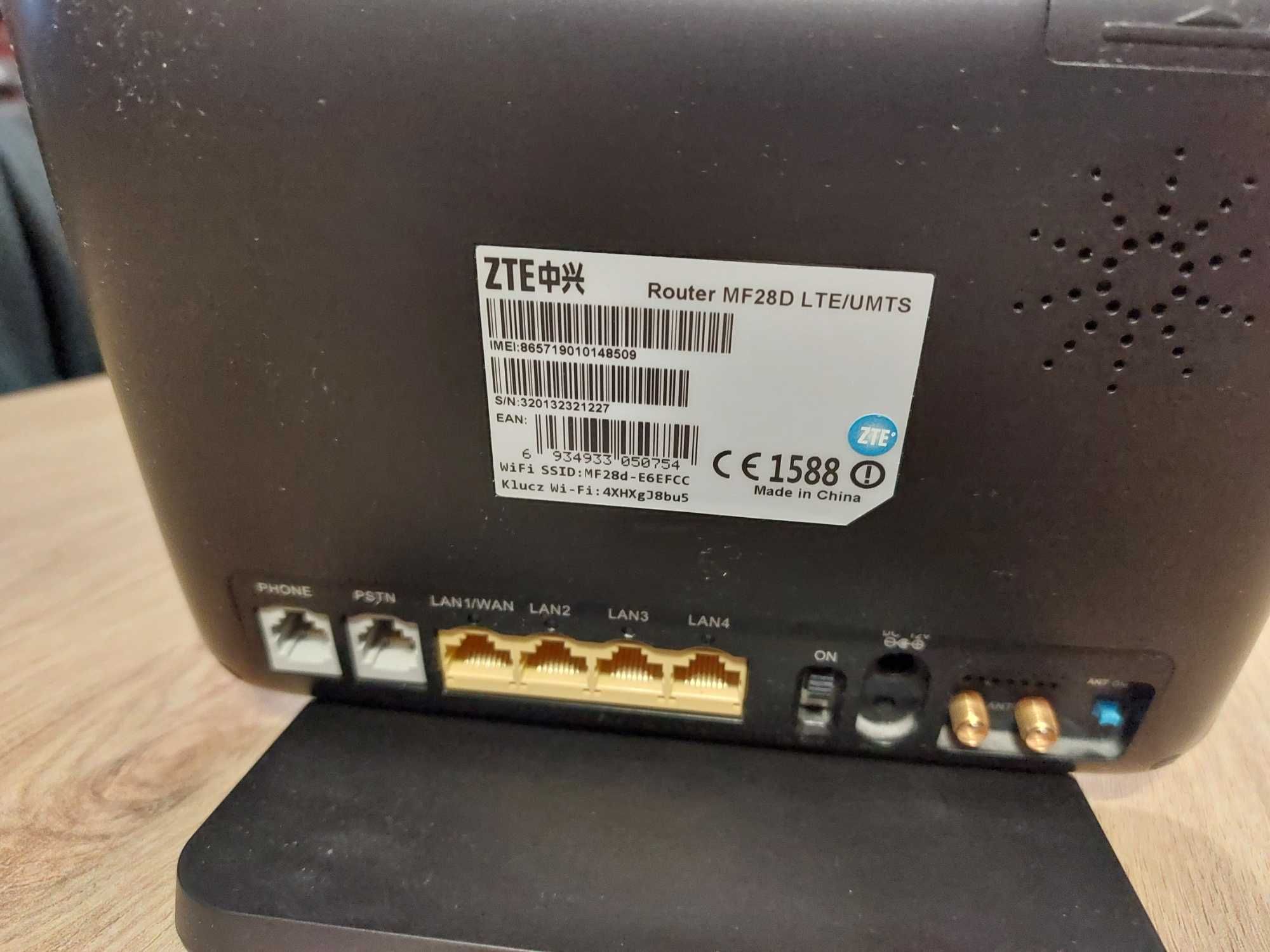 Router ZTE MF28D 802.11n 802.11g 802.11b LTE/UMTS