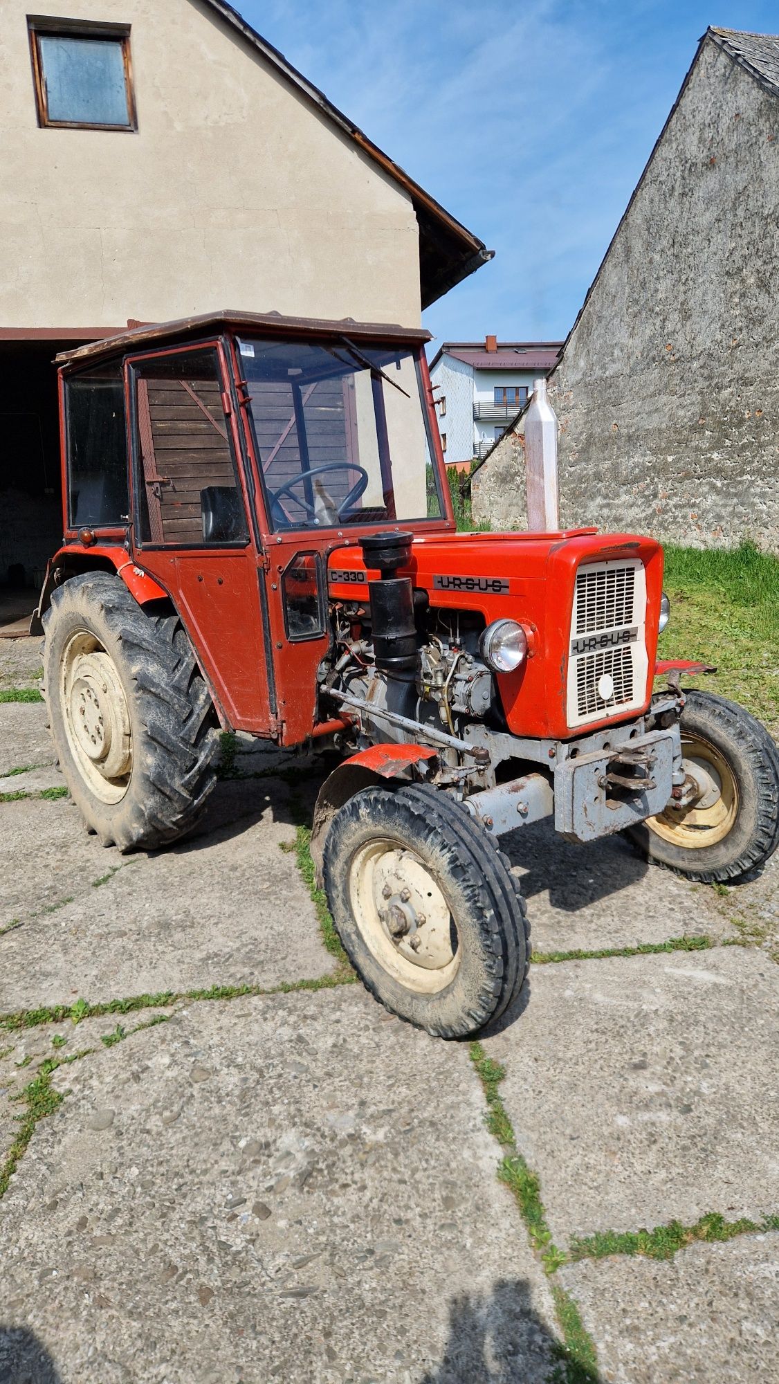 Ciągnik Ursus C-330