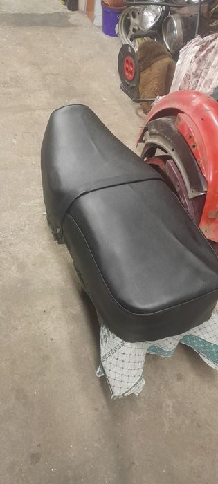 Продам сідушки на минск6в старого зразка мт днепр