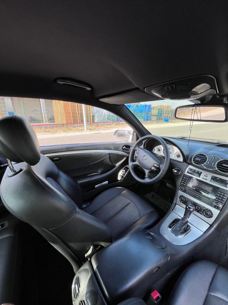 Mercedes-Benz CLK 220 Avantgarde