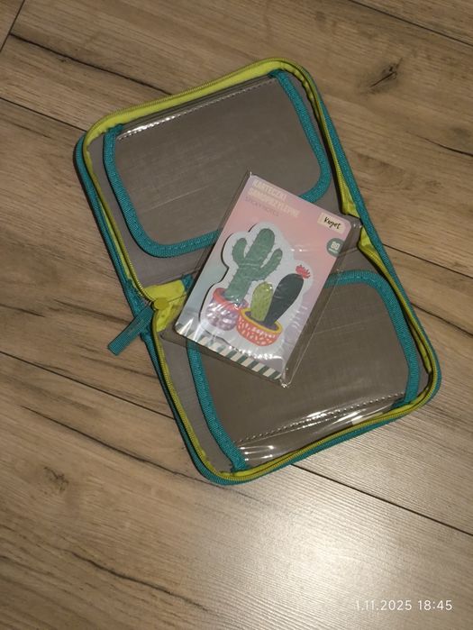 Piórnik Safari komorowy