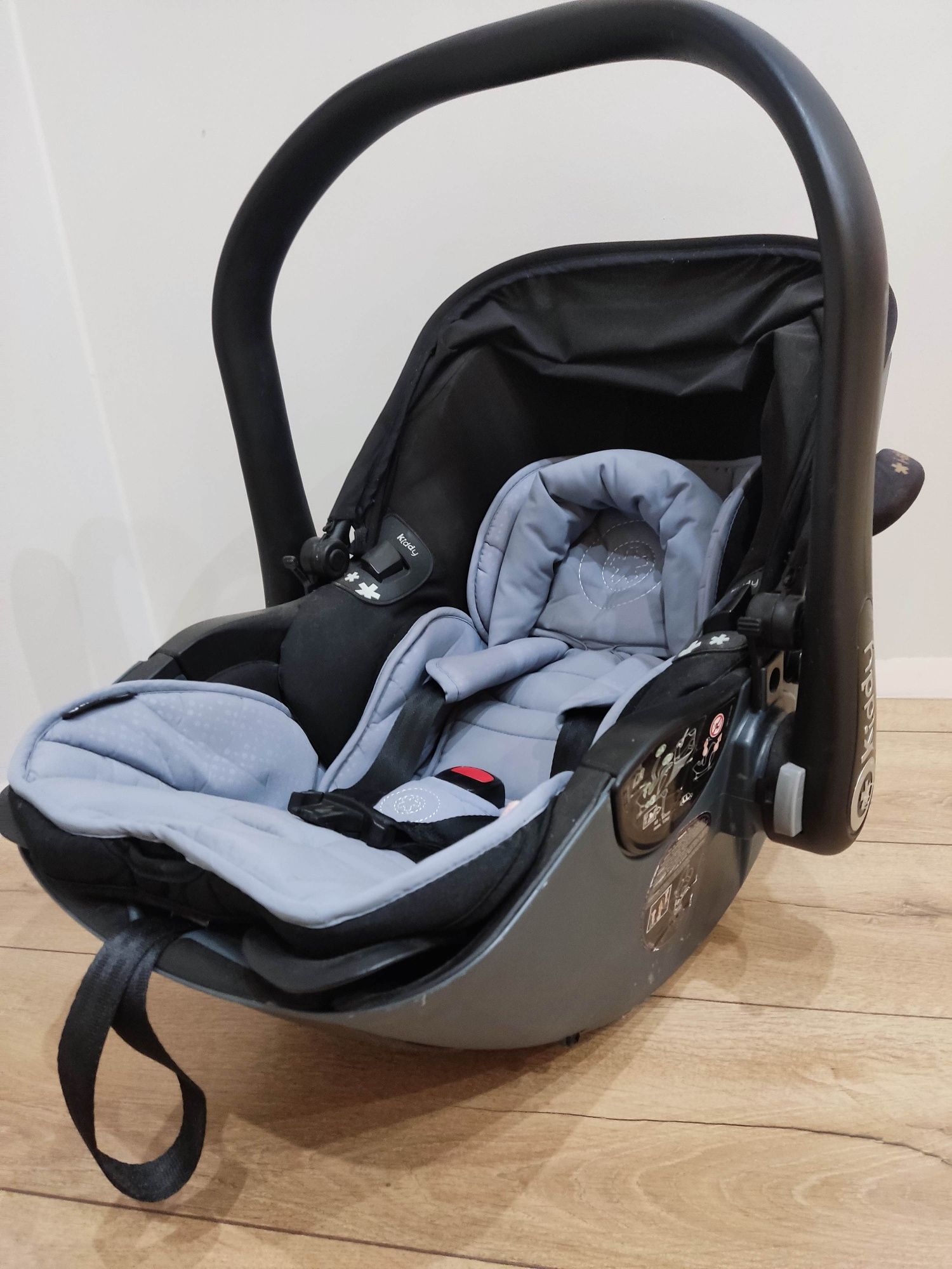 Fotelik/nosidełko Kiddy Evoluna i size ISOFix