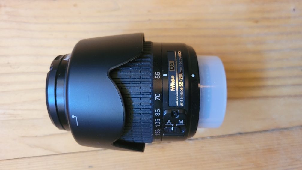 Nikon D50 z obiektywami i dodatkami
